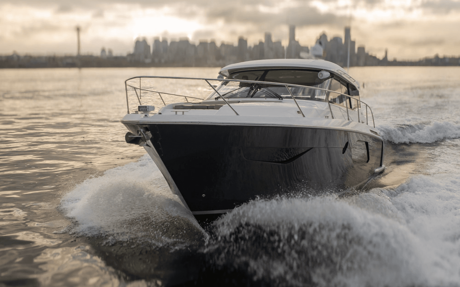 2019 Tiara Yachts C49 Coupe - Photo 42