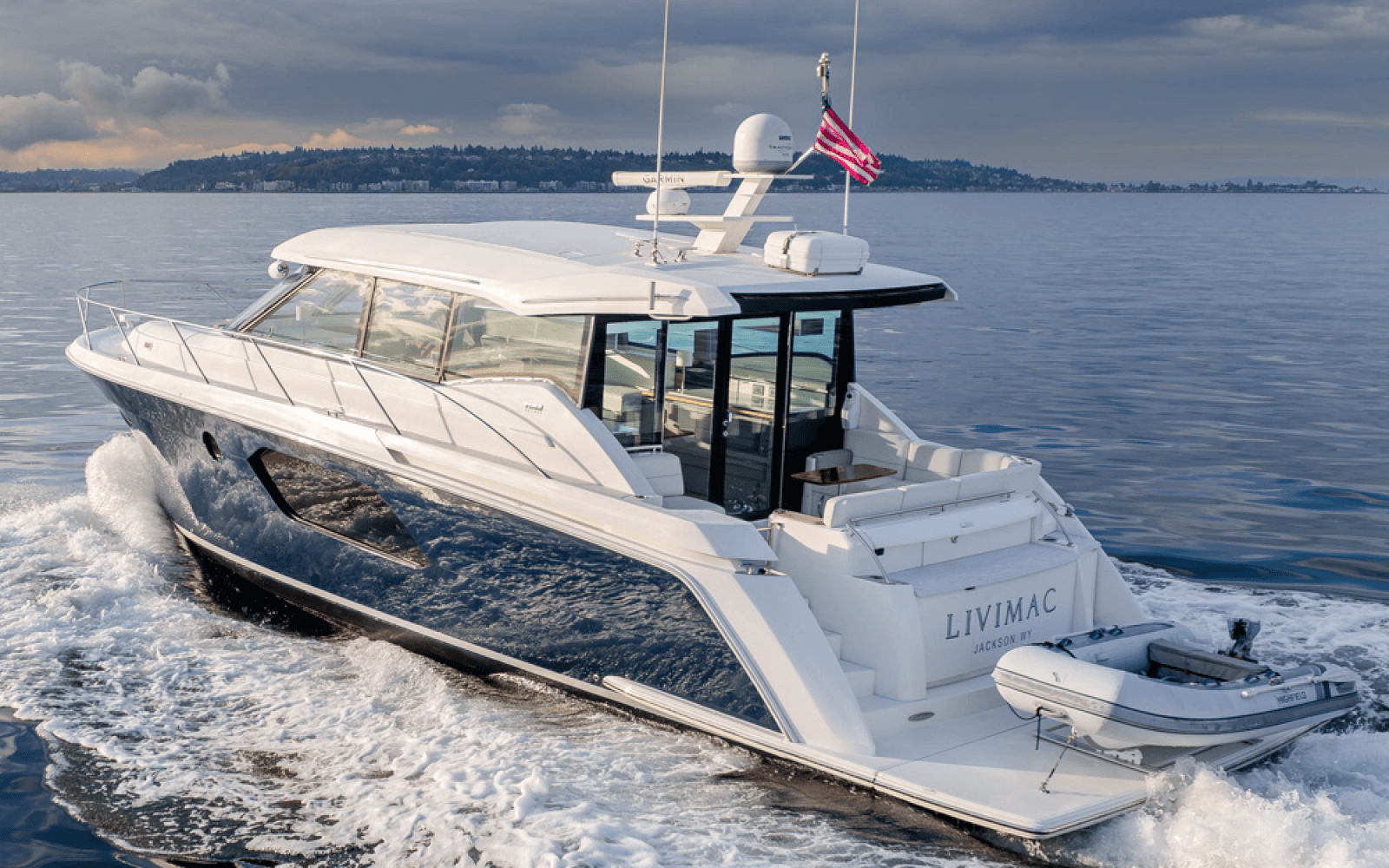2019 Tiara Yachts C49 Coupe - Photo 2