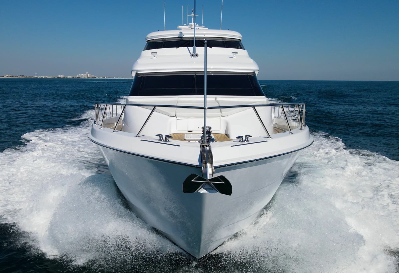 2006 Hatteras 80 Motor Yacht Skylounge - Photo 2