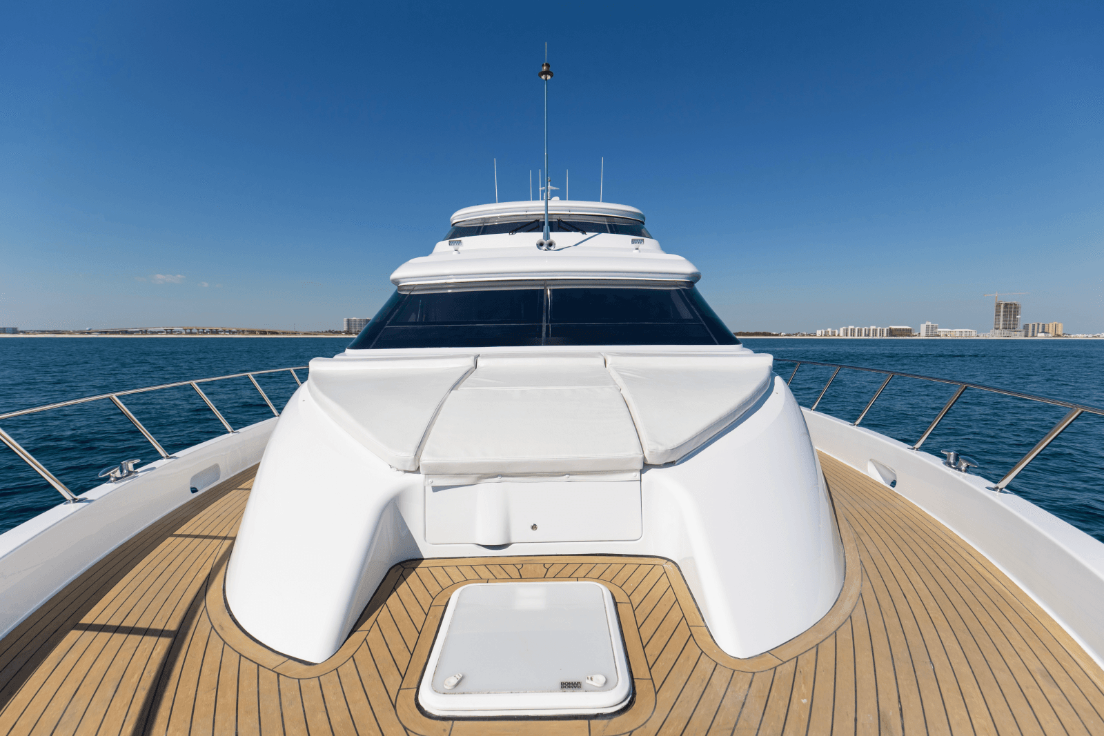2006 Hatteras 80 Motor Yacht Skylounge - Photo 5