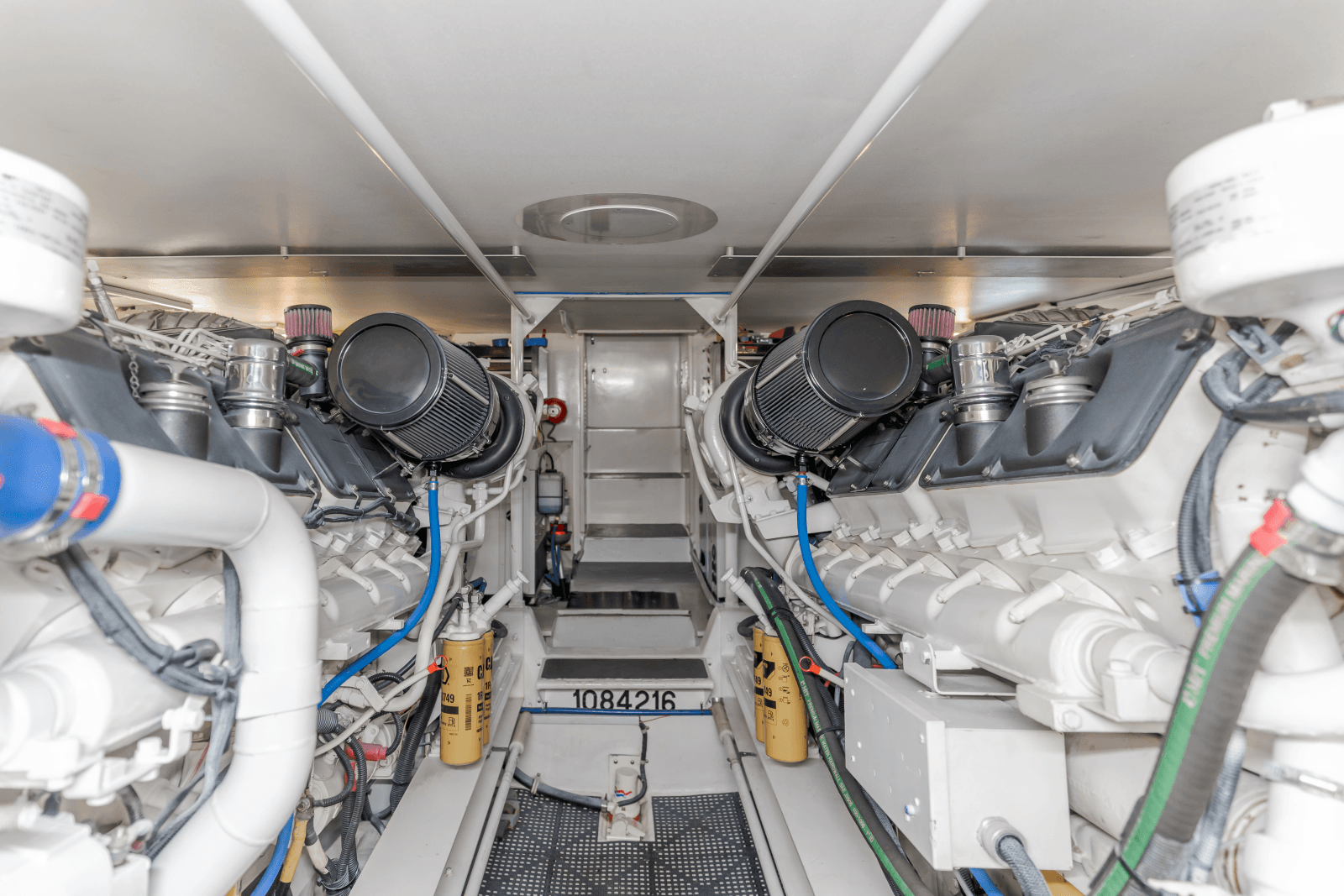 1999 Viking Enclosed Bridge - Photo 41