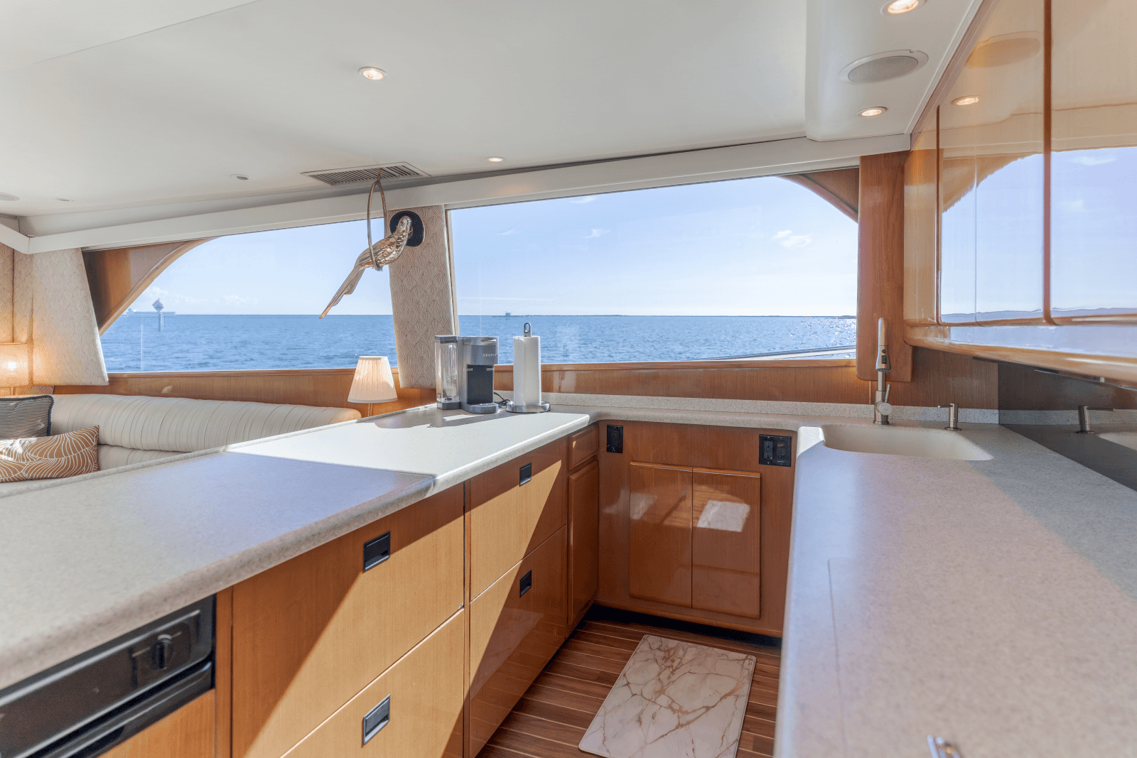 1999 Viking Enclosed Bridge - Photo 16