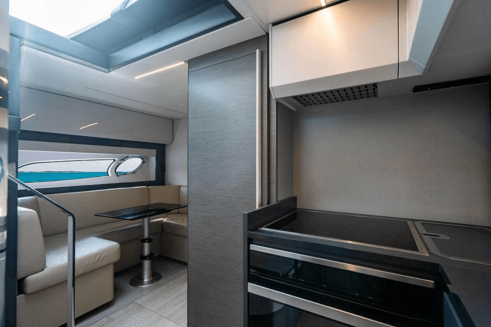 2018 Pershing 5x - Photo 30
