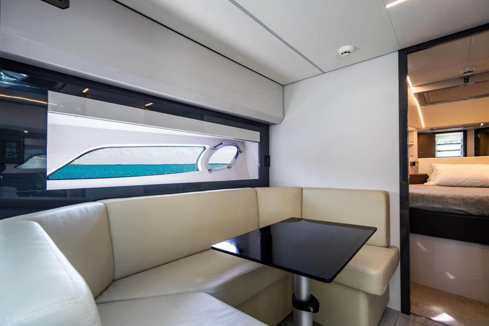 2018 Pershing 5x - Photo 29
