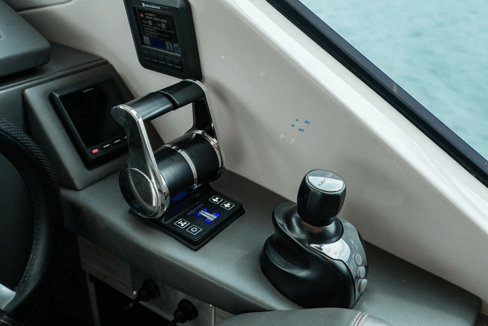2018 Pershing 5x - Photo 21