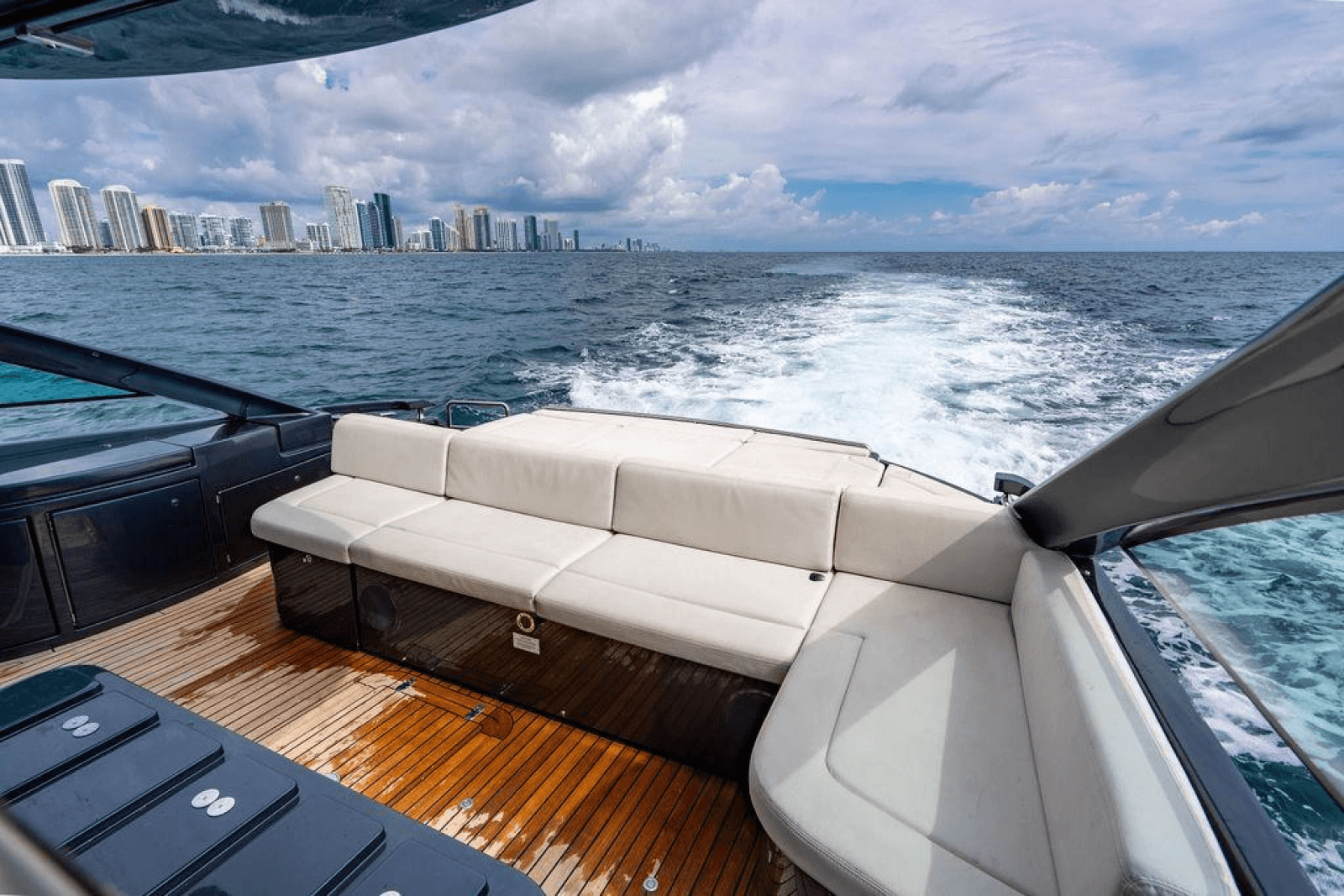 2018 Pershing 5x - Photo 7