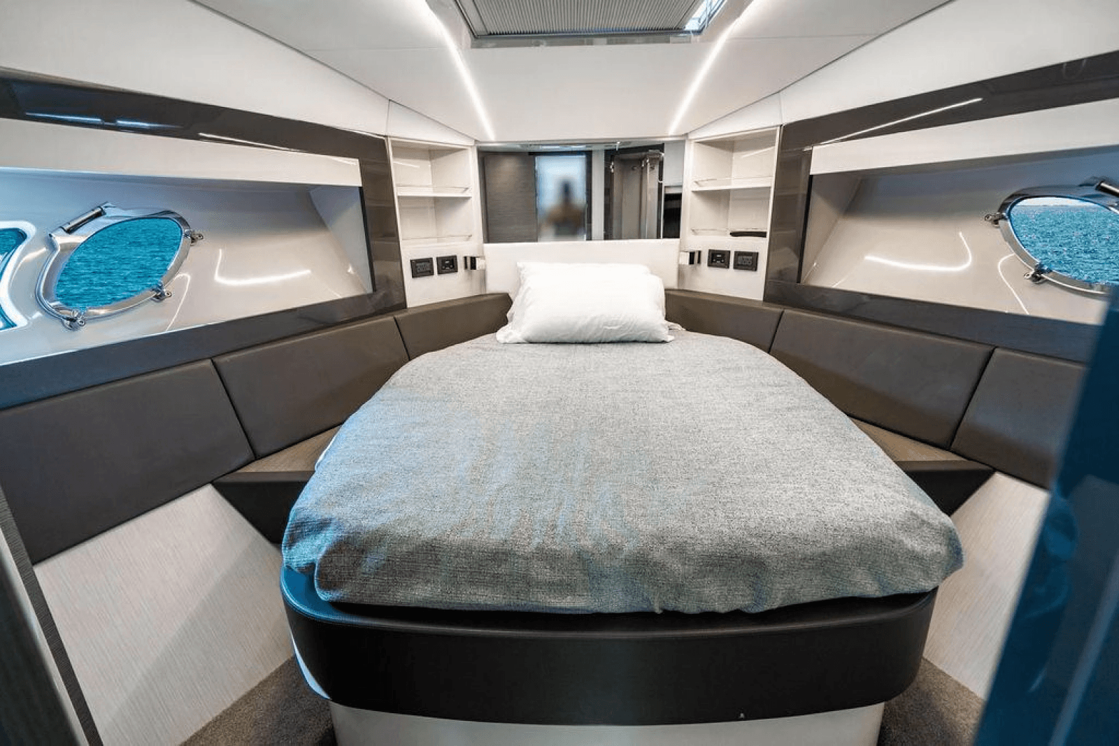 2018 Pershing 5x - Photo 44