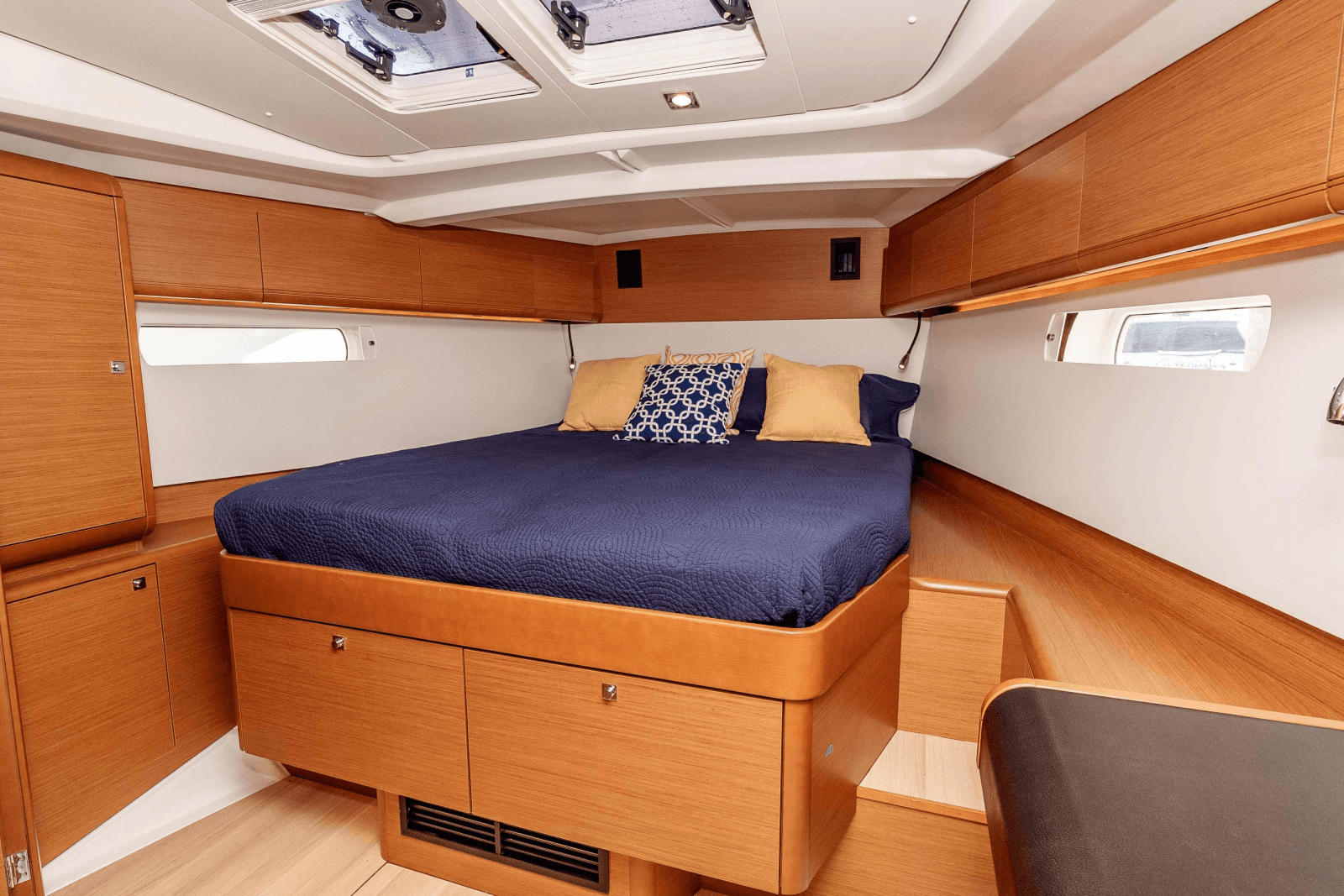 2018 Jeanneau Sun Odyssey 479 - Photo 38