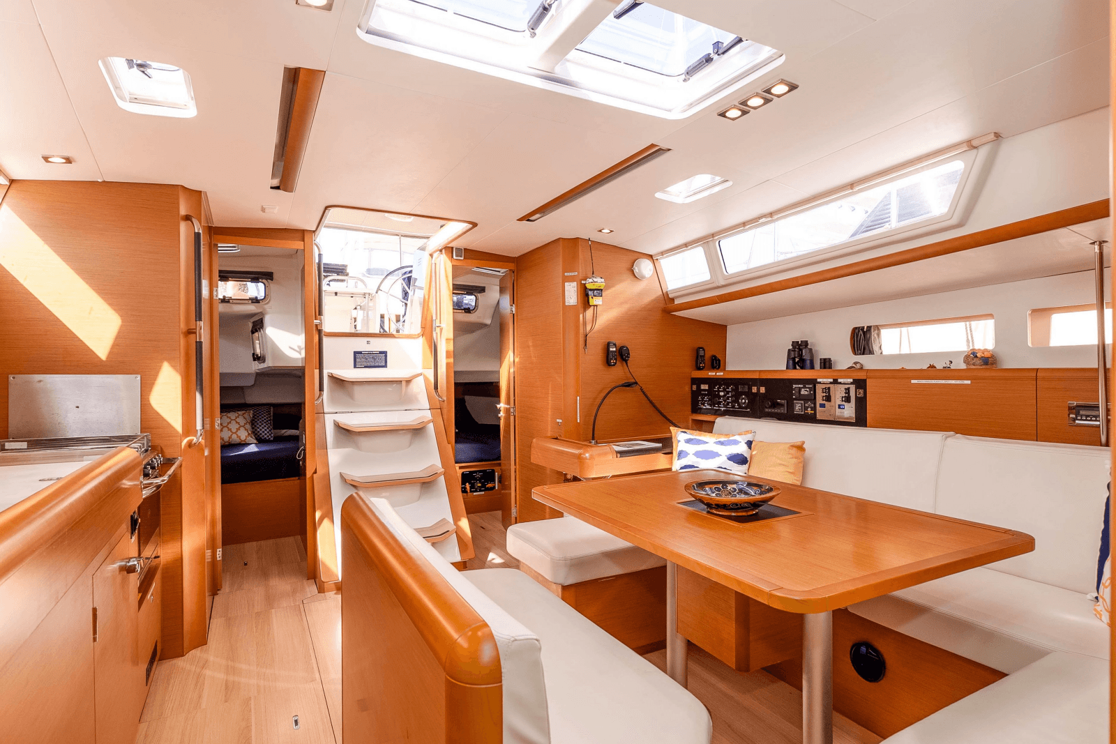 2018 Jeanneau Sun Odyssey 479 - Photo 29