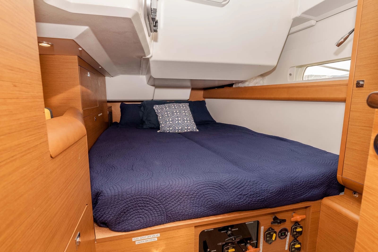2018 Jeanneau Sun Odyssey 479 - Photo 39