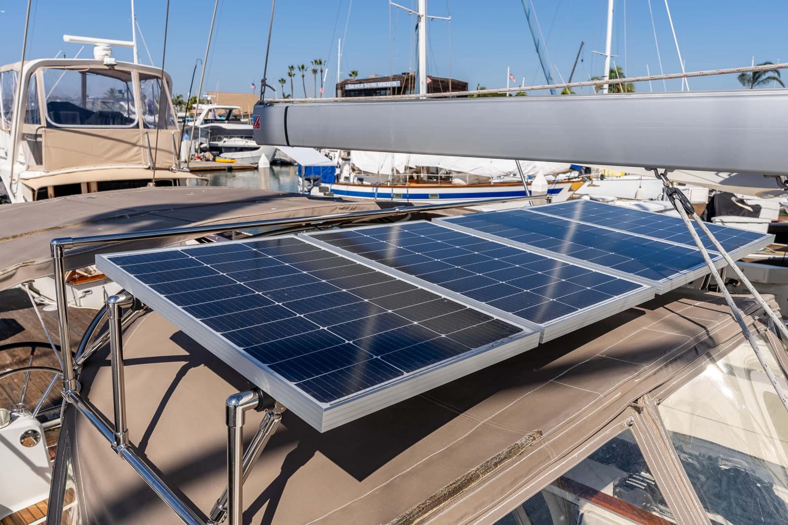 2018 Jeanneau Sun Odyssey 479 - Photo 48