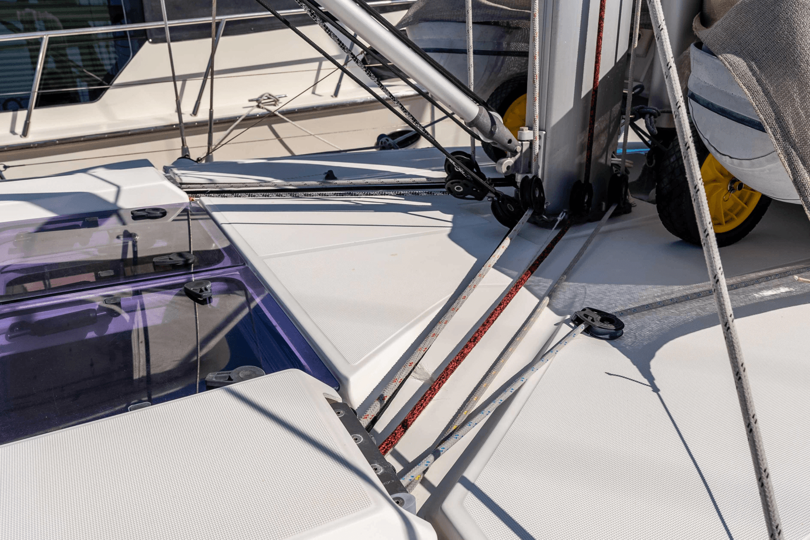2018 Jeanneau Sun Odyssey 479 - Photo 42