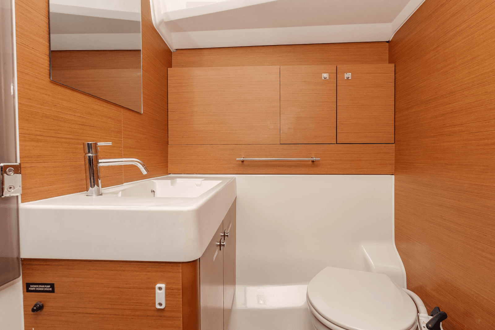 2018 Jeanneau Sun Odyssey 479 - Photo 34