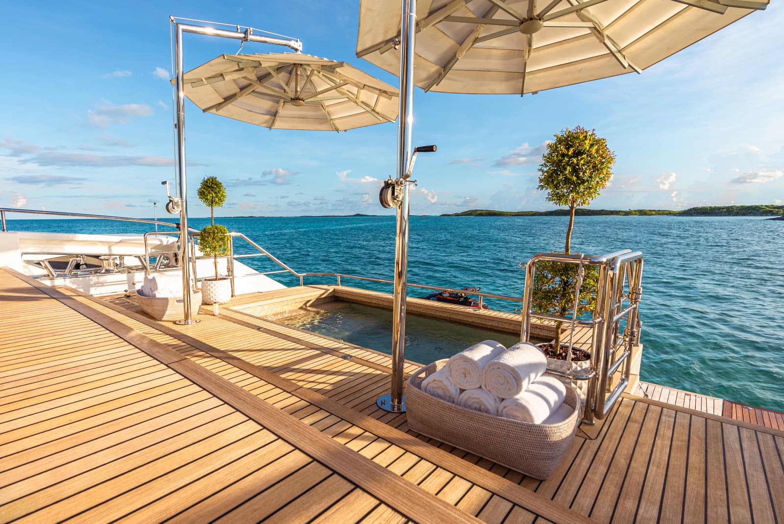 2022 Alpha Custom Yachts Spritz - Photo 8