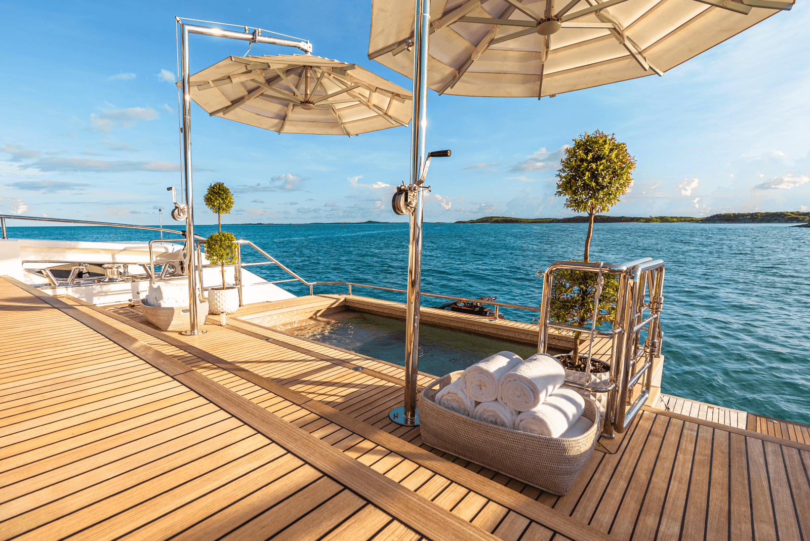 2022 Alpha Custom Yachts Spritz - Photo 8