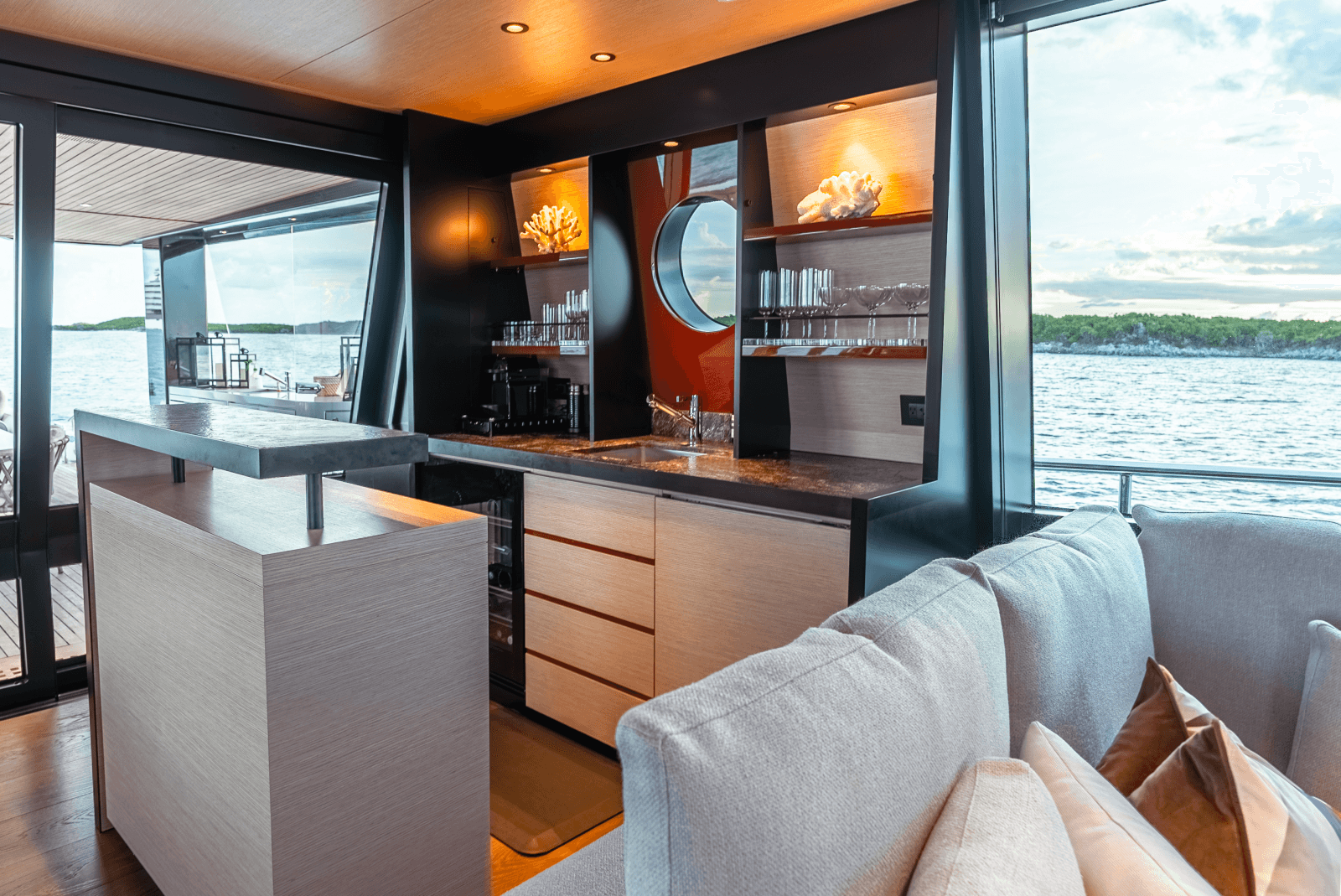 2022 Alpha Custom Yachts Spritz - Photo 21