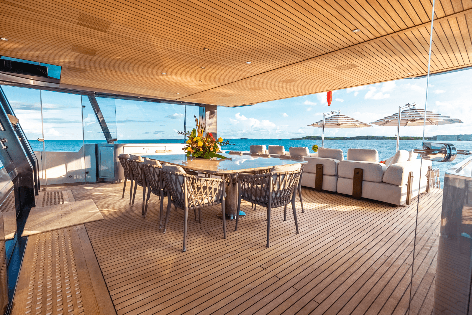 2022 Alpha Custom Yachts Spritz - Photo 12