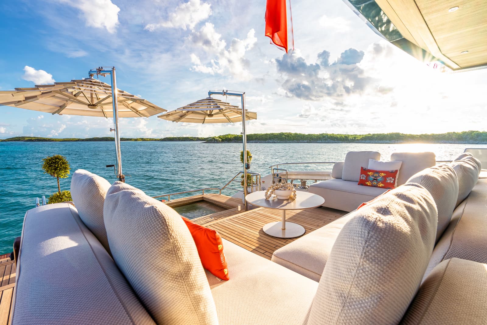 2022 Alpha Custom Yachts Spritz - Photo 9