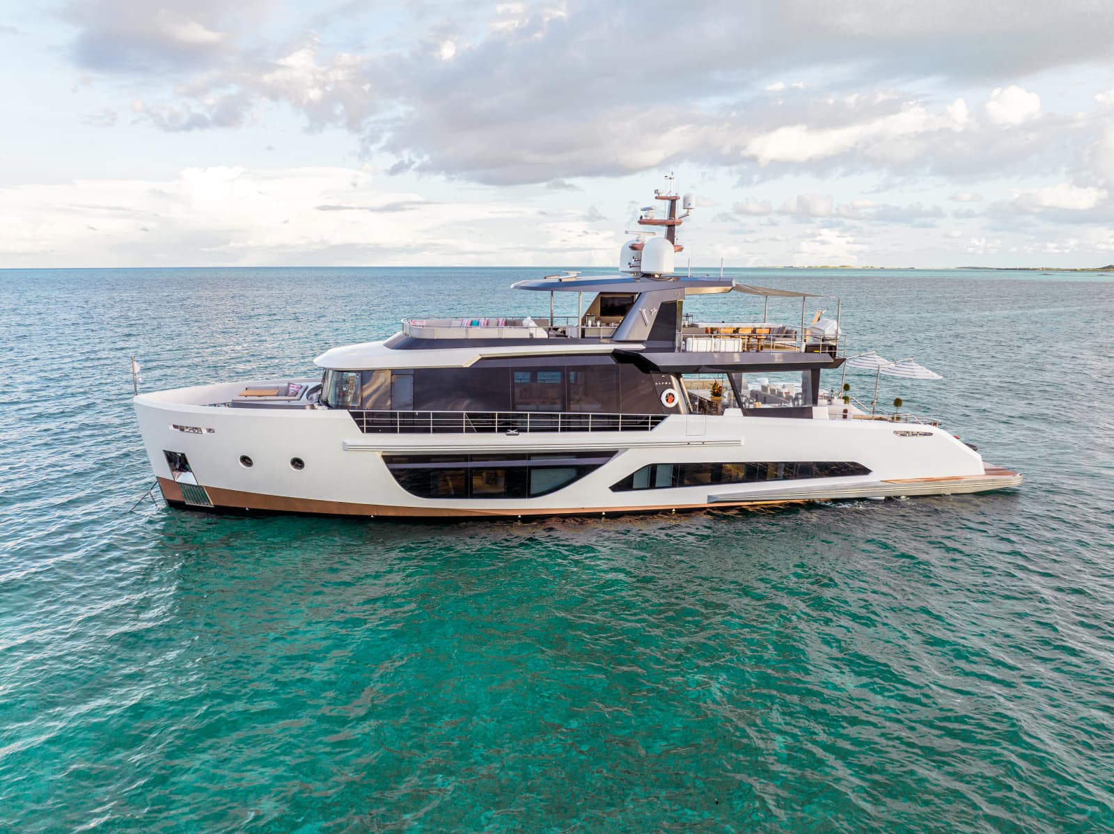 2022 Alpha Custom Yachts Spritz - Photo 2