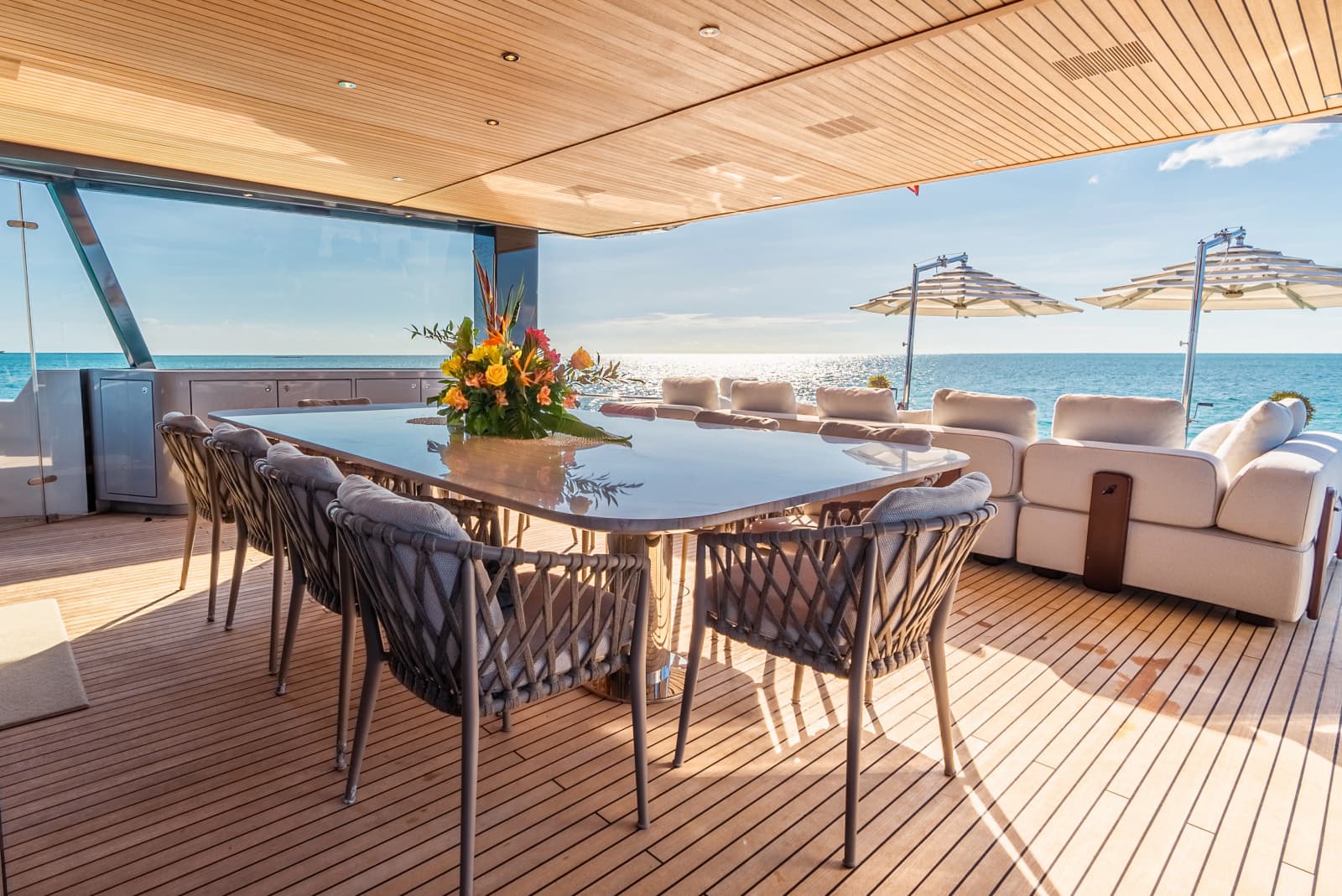 2022 Alpha Custom Yachts Spritz - Photo 17