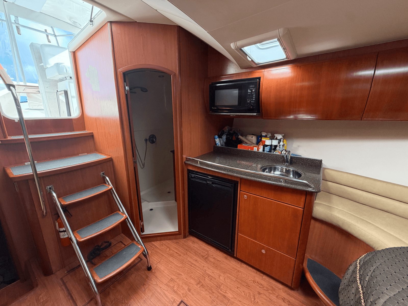 2010 Luhrs 37 OB Canyon Series - Photo 21