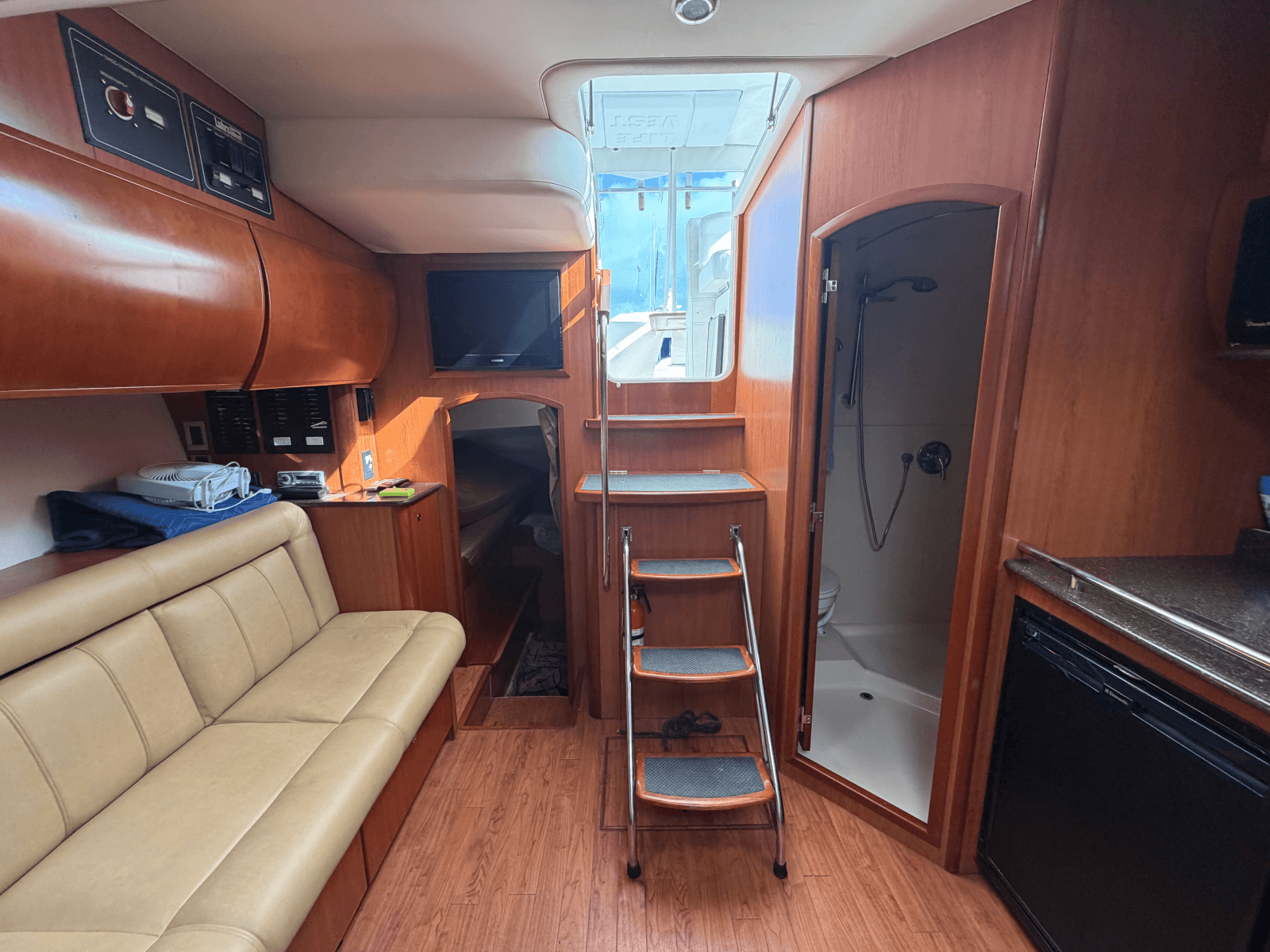 2010 Luhrs 37 OB Canyon Series - Photo 22