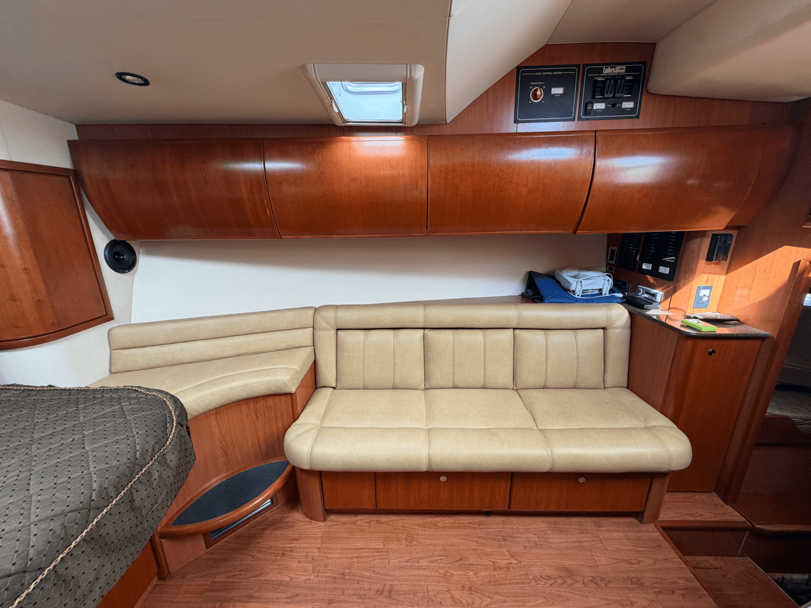 2010 Luhrs 37 OB Canyon Series - Photo 20