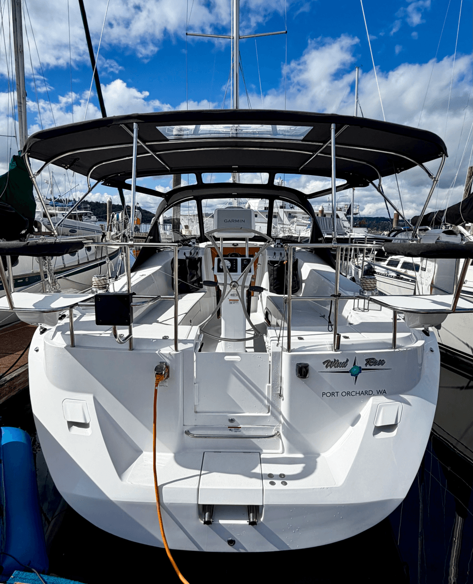 2023 Catalina 355 - Photo 6