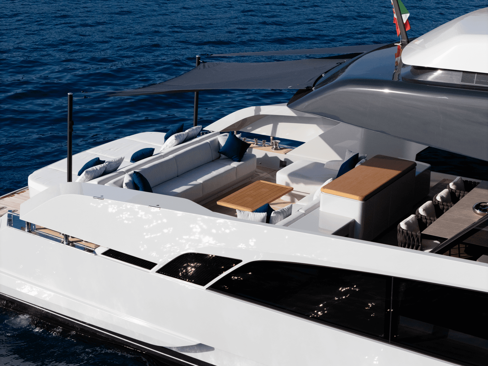 2027 Extra Yachts X90 Fast - Photo 5