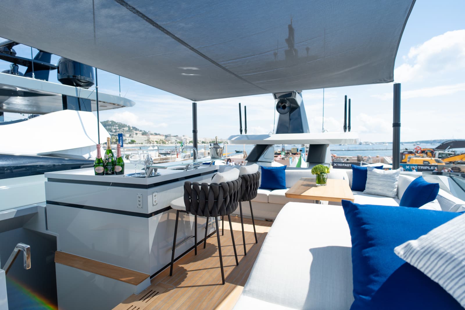 2027 Extra Yachts X90 Fast - Photo 36