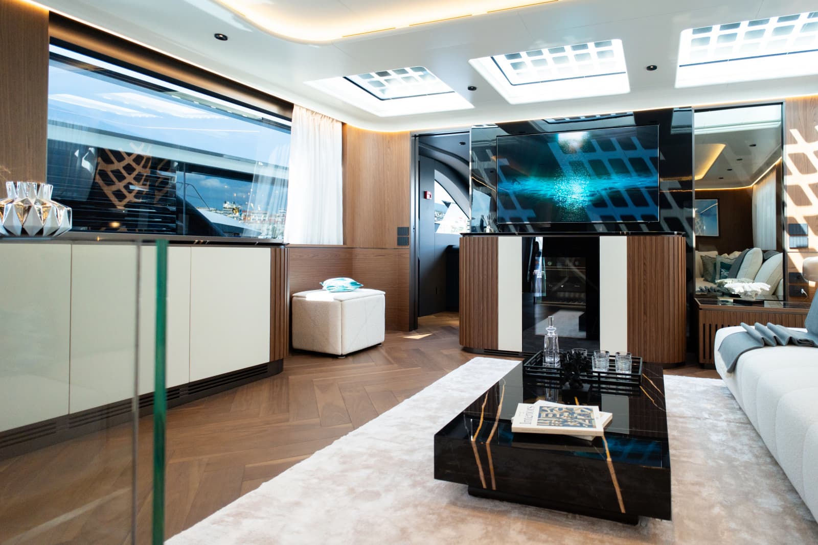 2027 Extra Yachts X90 Fast - Photo 18