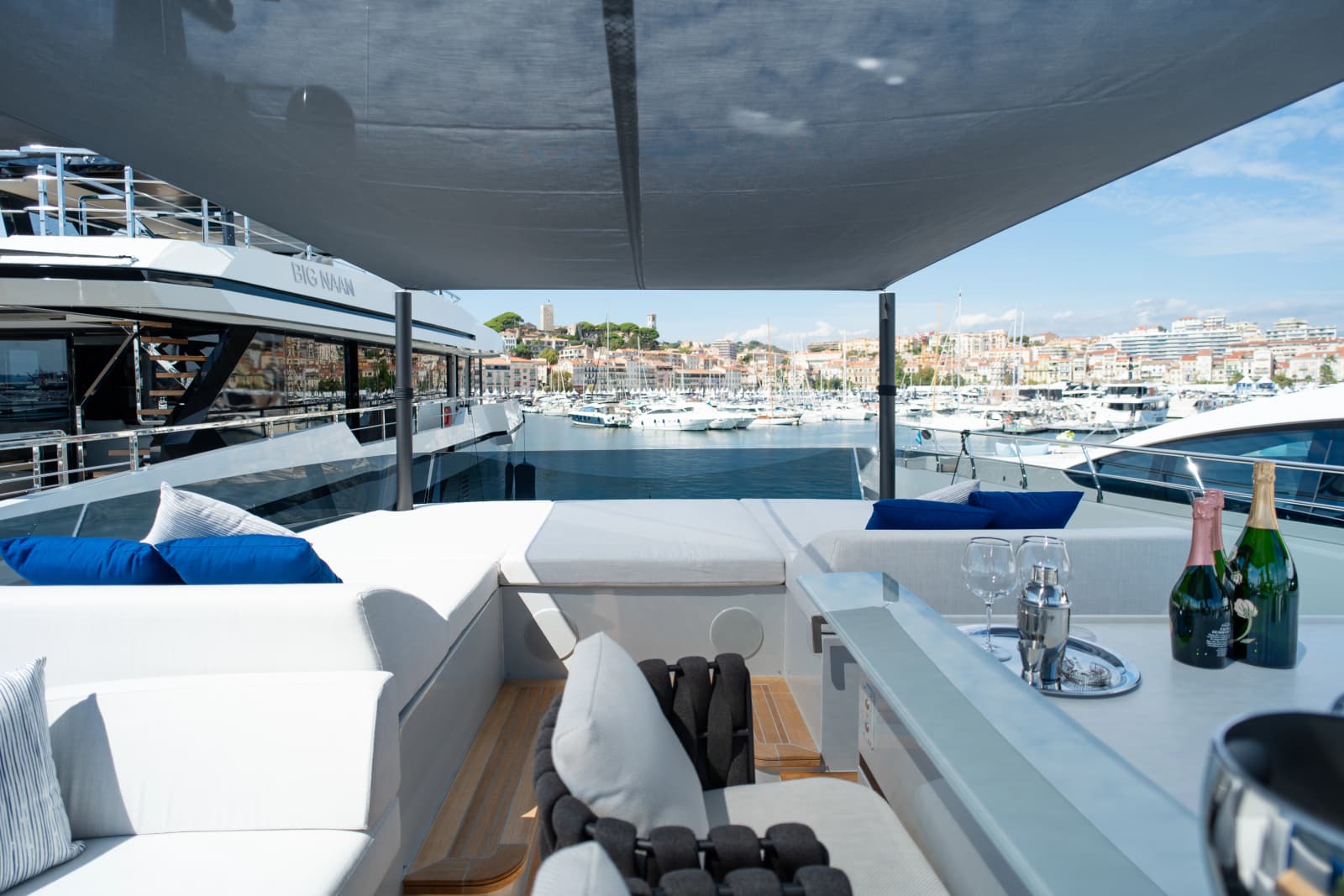 2027 Extra Yachts X90 Fast - Photo 33