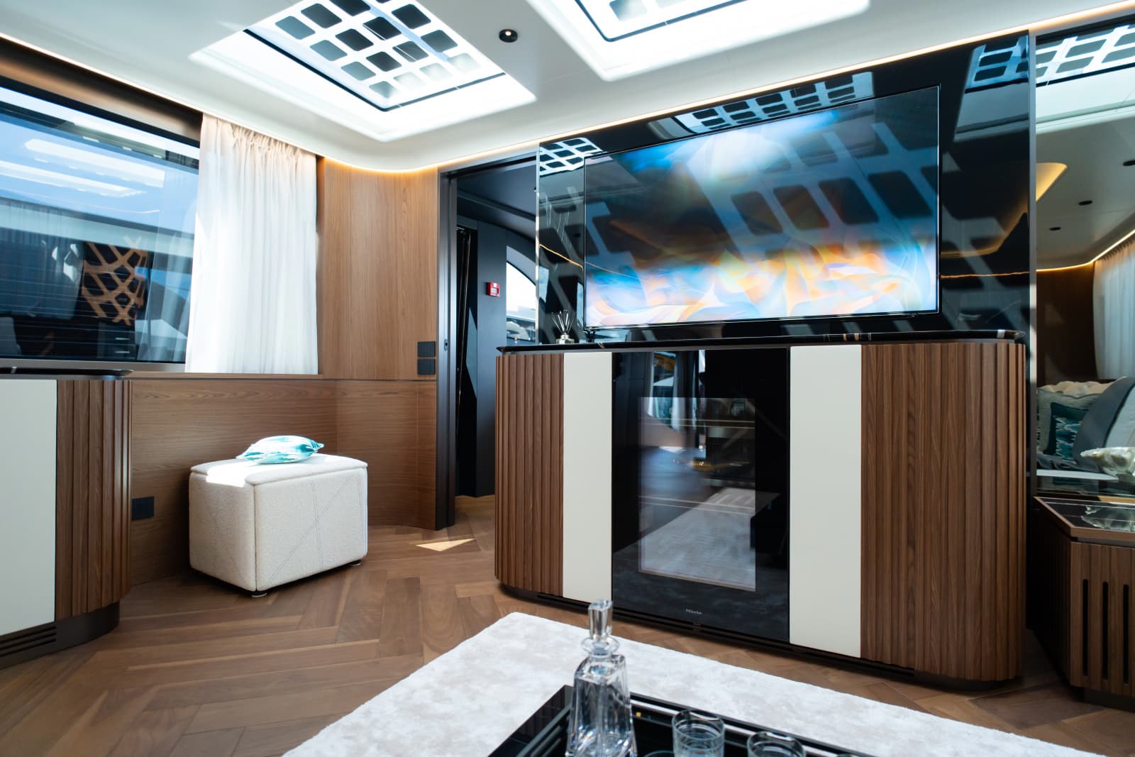 2027 Extra Yachts X90 Fast - Photo 19