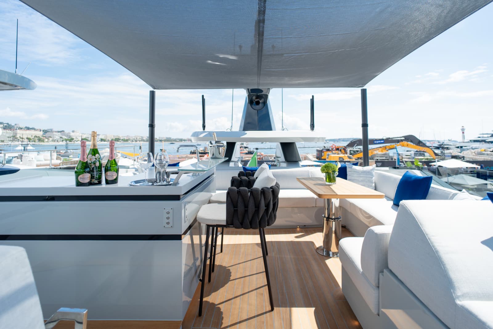 2027 Extra Yachts X90 Fast - Photo 34