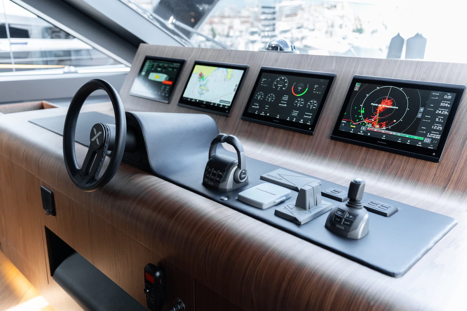 2027 Extra Yachts X90 Fast - Photo 24