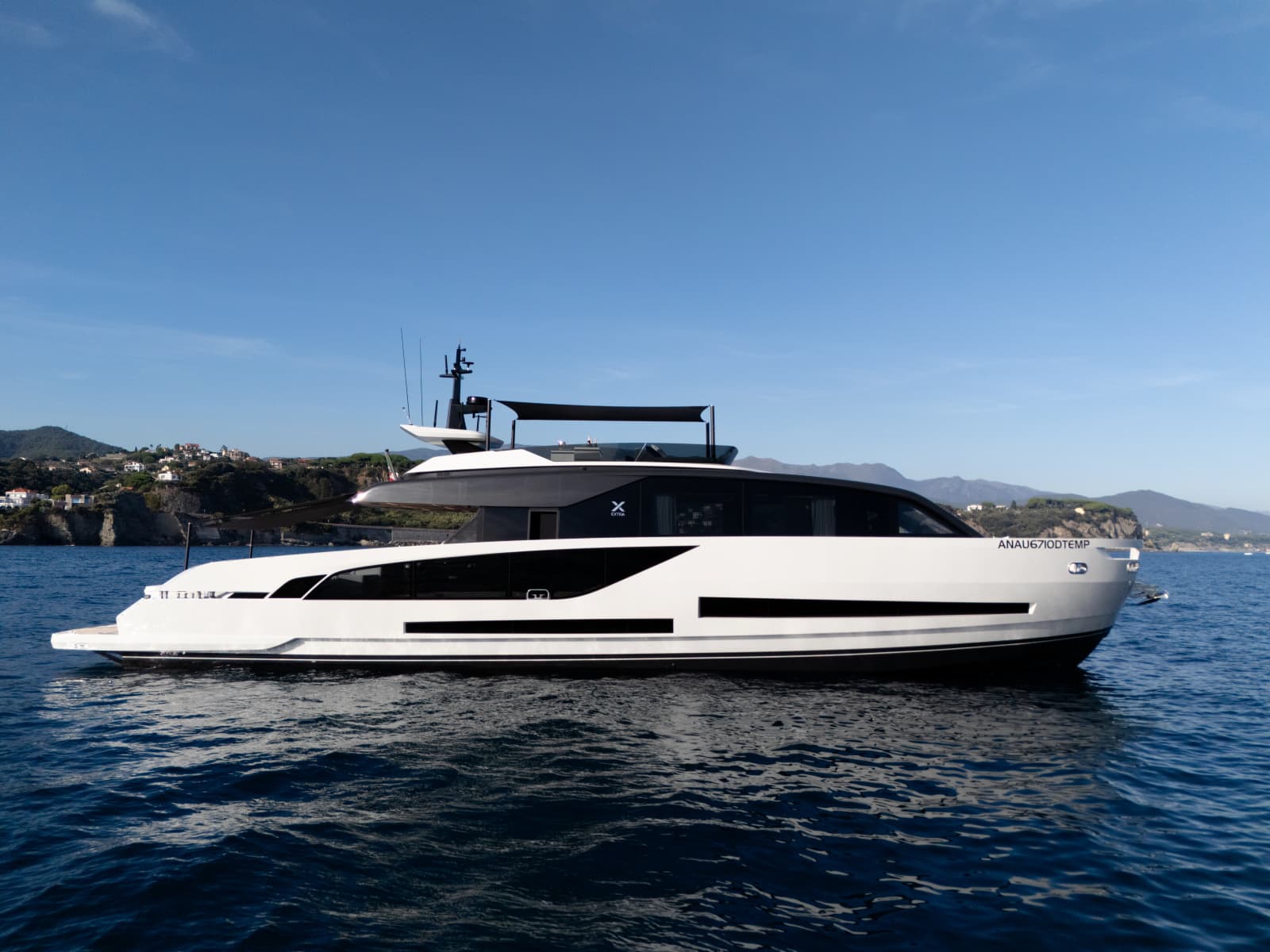 2027 Extra Yachts X90 Fast - Photo 1