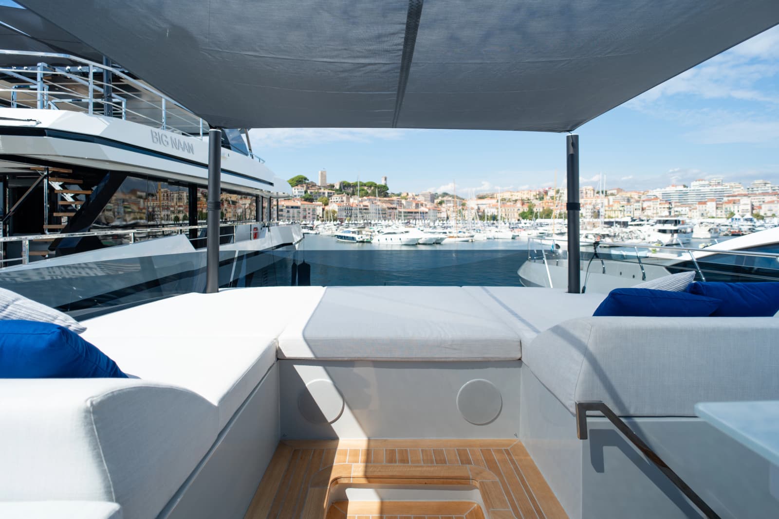 2027 Extra Yachts X90 Fast - Photo 35