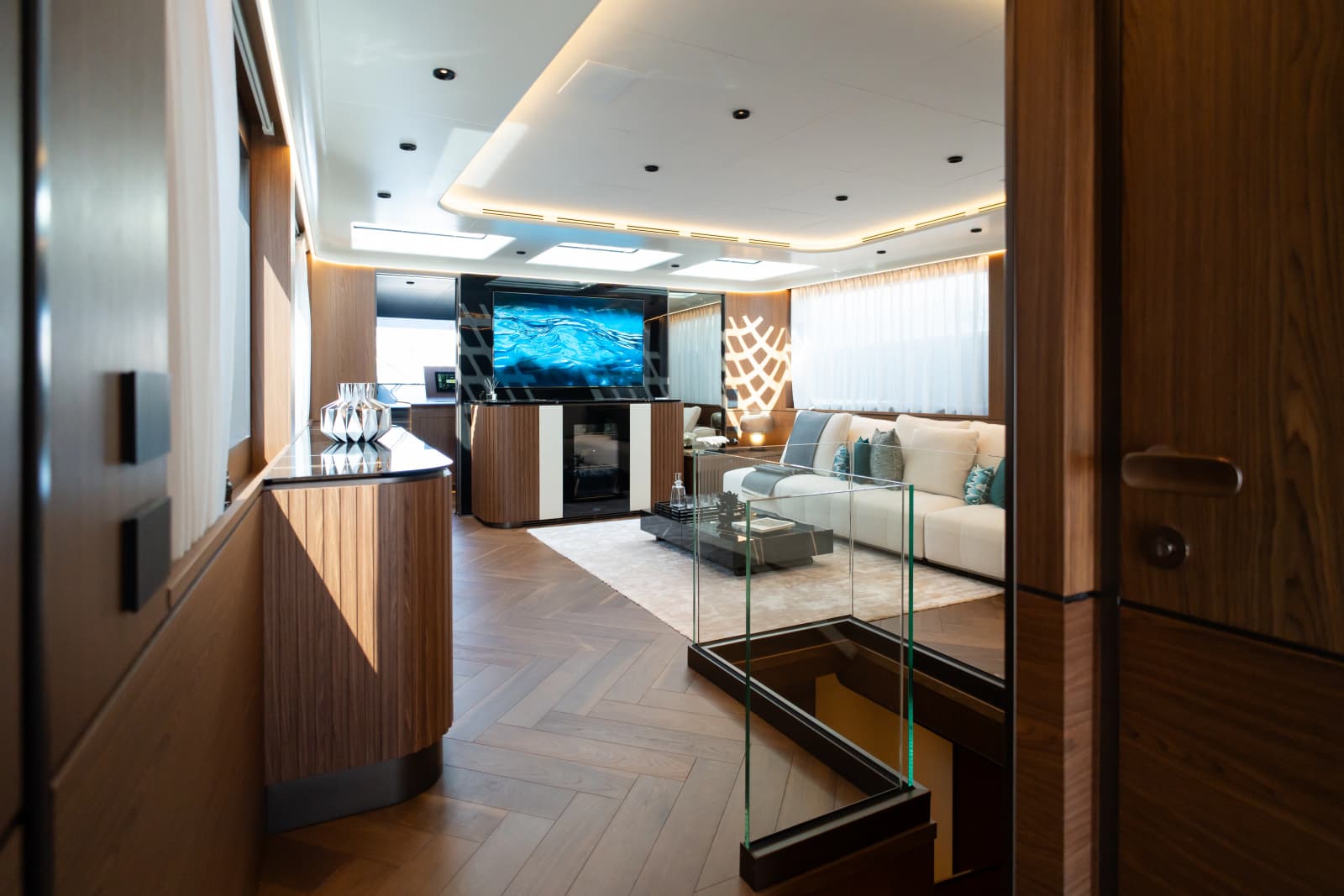 2027 Extra Yachts X90 Fast - Photo 20