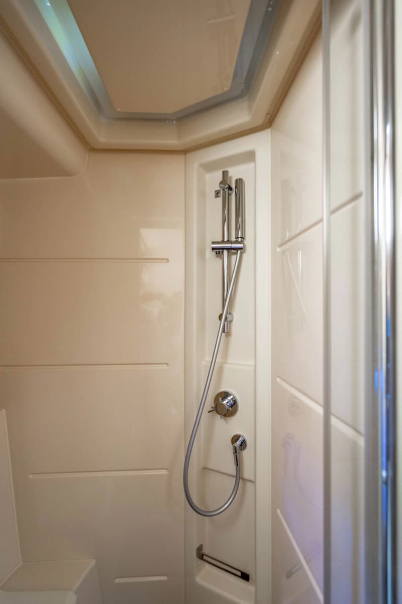 2015 Azimut 54 Flybridge - Photo 58