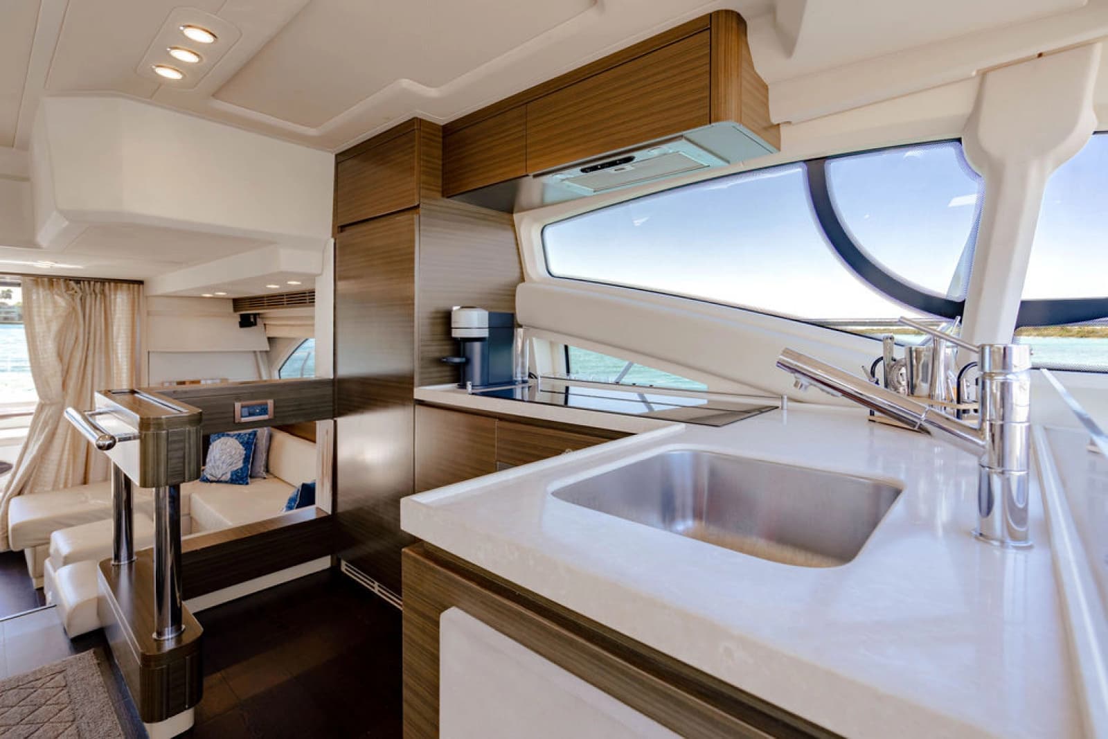 2015 Azimut 54 Flybridge - Photo 43