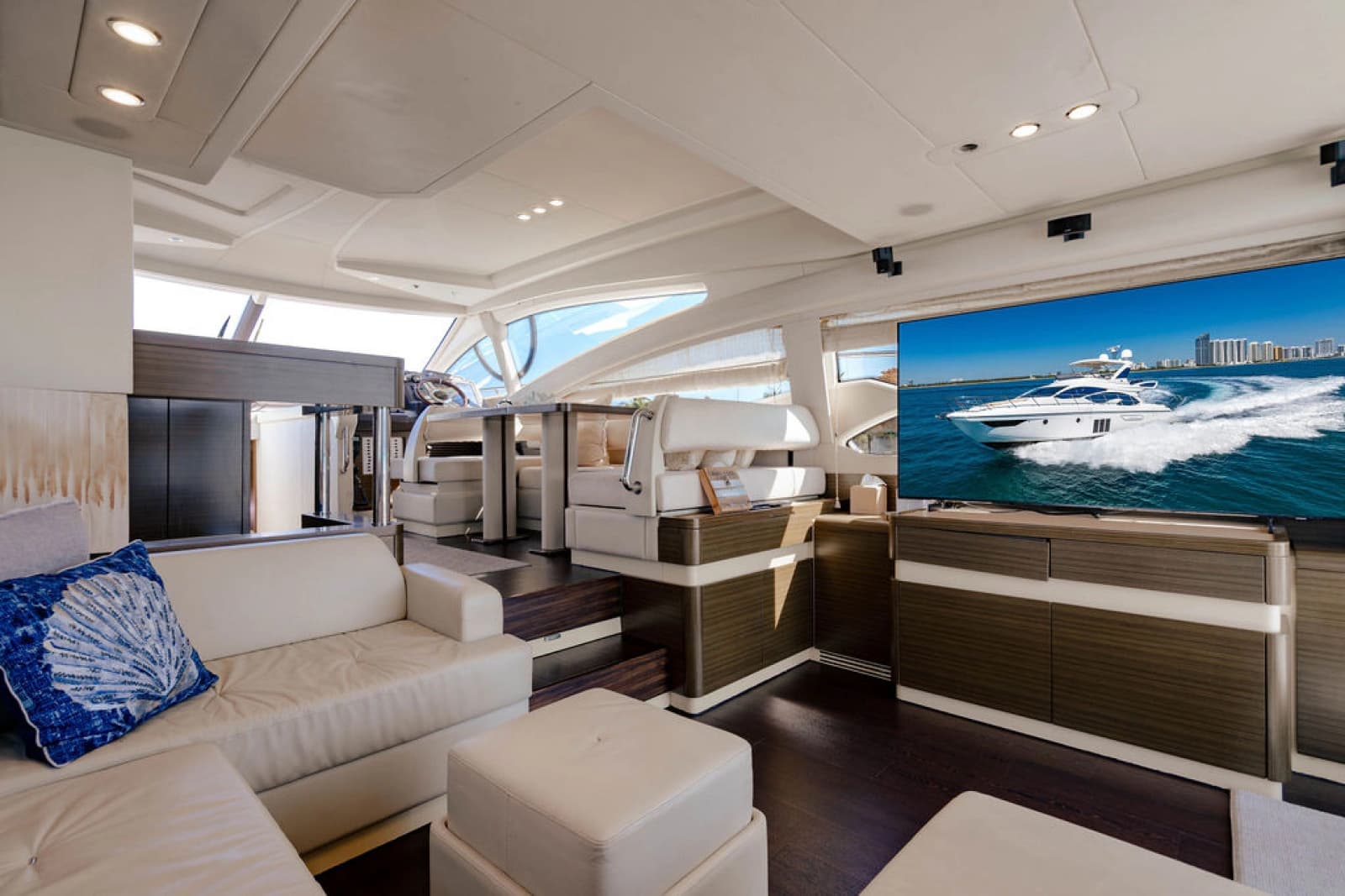 2015 Azimut 54 Flybridge - Photo 38