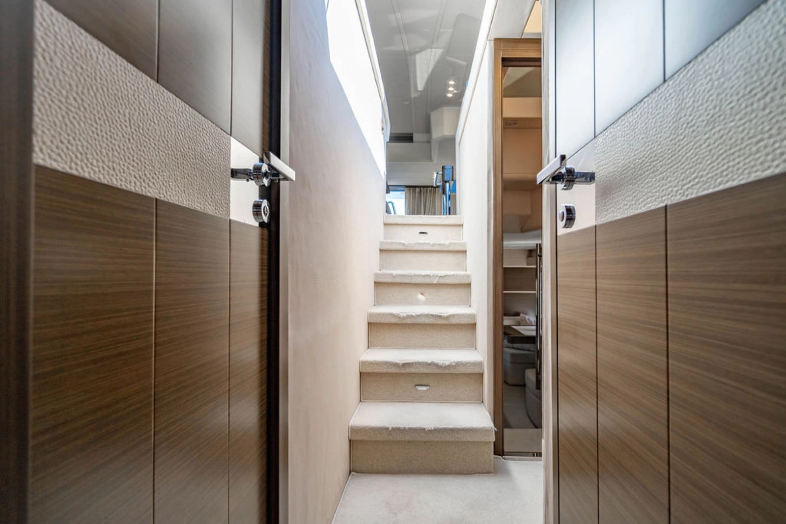 2015 Azimut 54 Flybridge - Photo 47