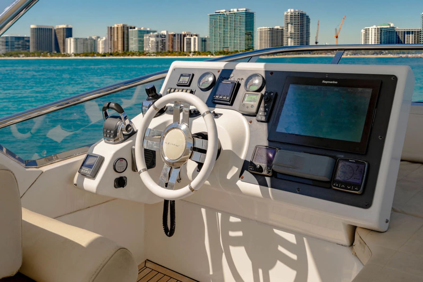 2015 Azimut 54 Flybridge - Photo 10