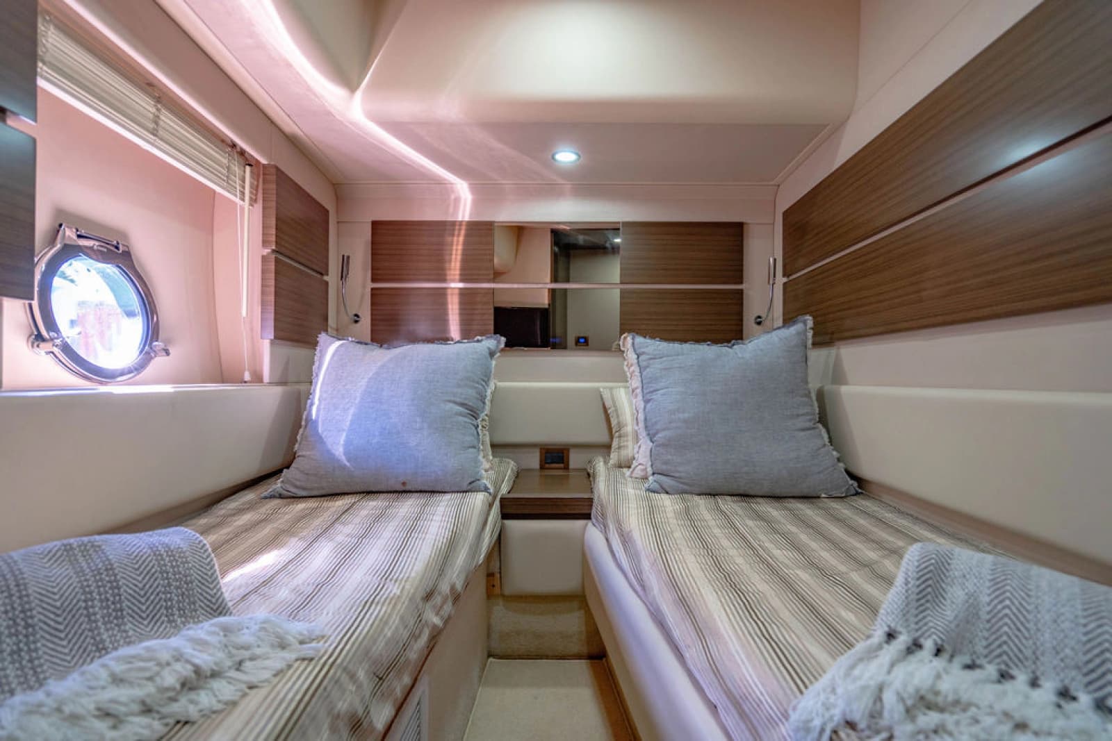 2015 Azimut 54 Flybridge - Photo 55
