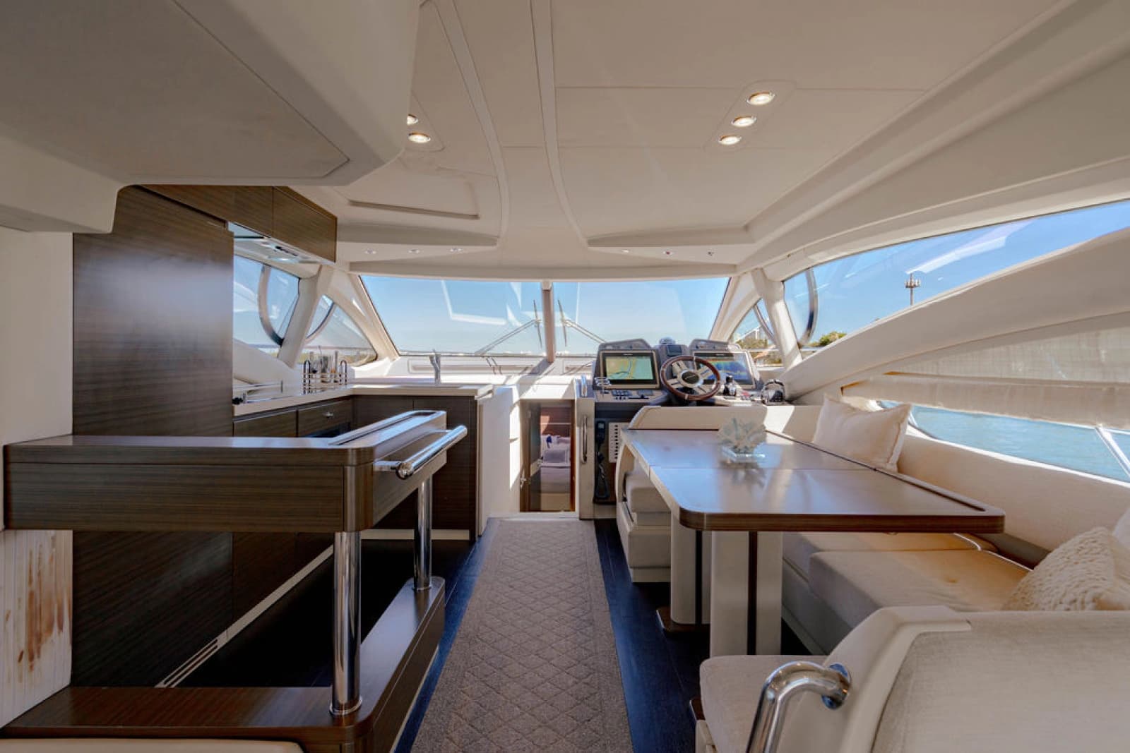 2015 Azimut 54 Flybridge - Photo 39