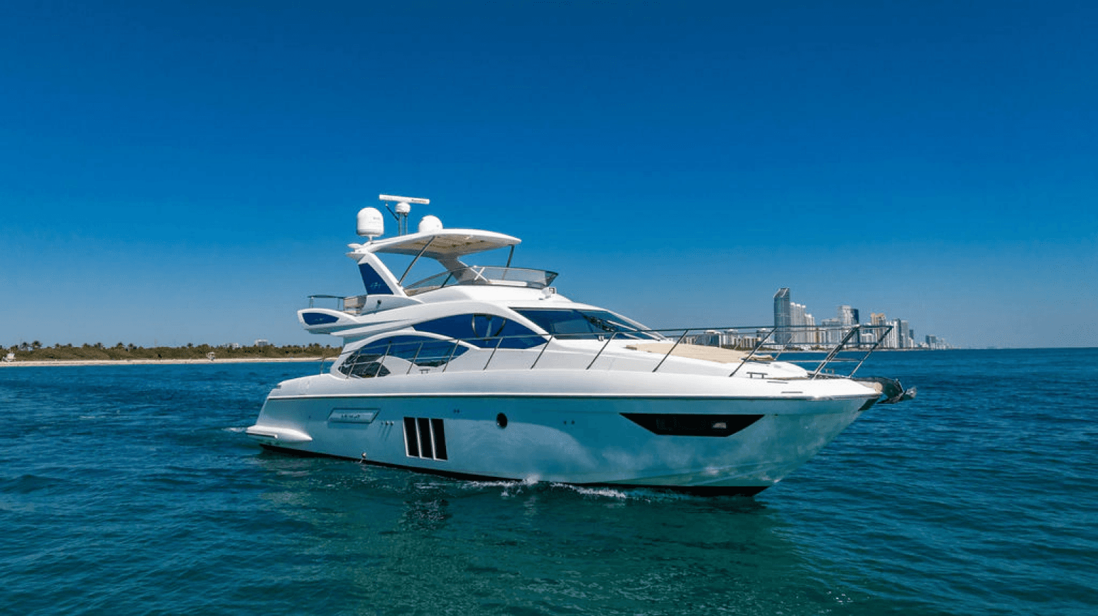 2015 Azimut 54 Flybridge - Photo 11